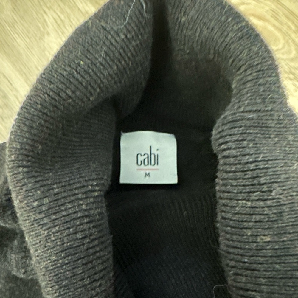 Cabi Women's 100% cotton long turtleneck Sweater - Picture 3 of 5